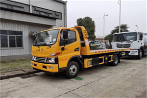 李遂车辆公路救援