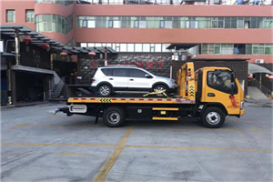 李遂汽车紧急补胎换胎救援